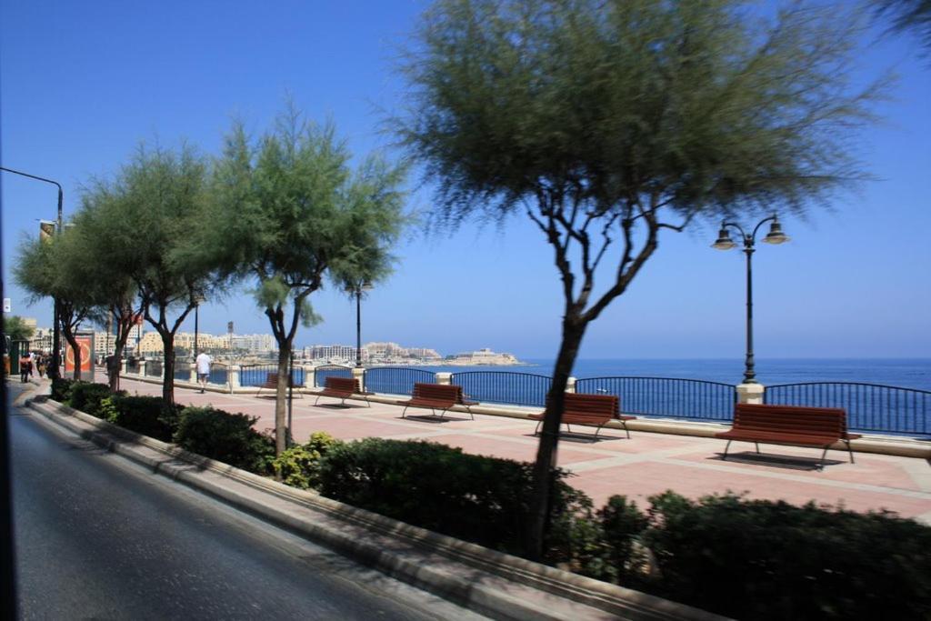 Stylish 2Br Apartment In Central St Julians Saint Julian's 외부 사진