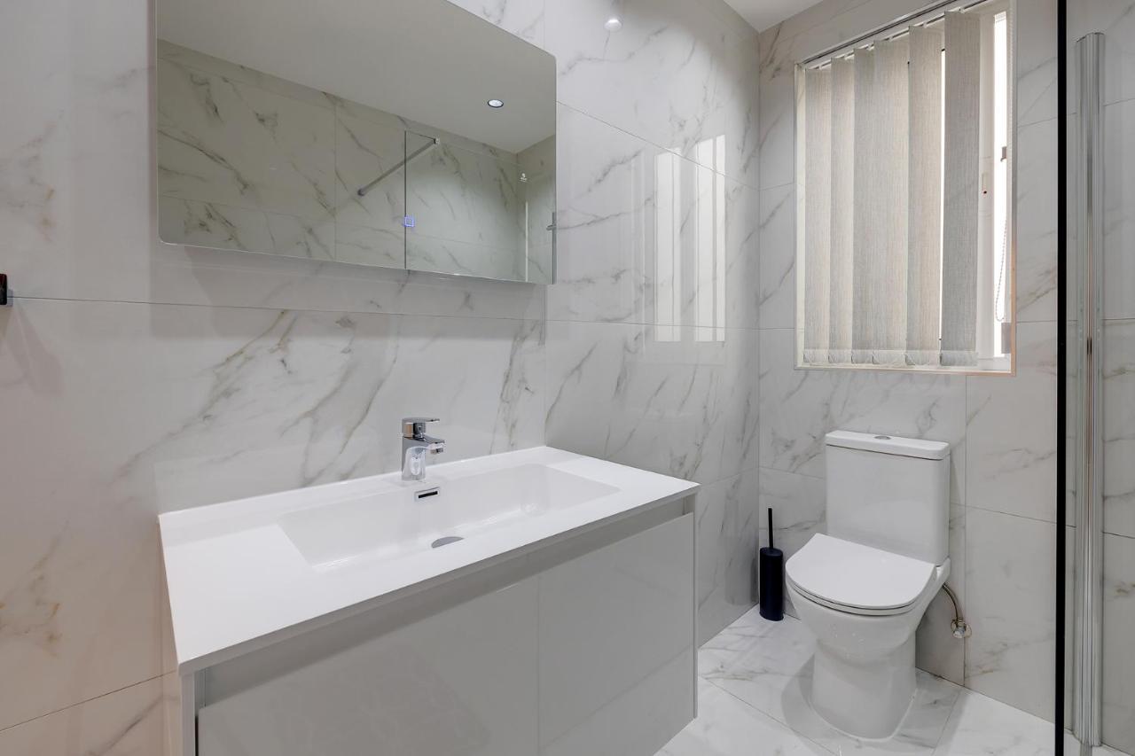 Stylish 2Br Apartment In Central St Julians Saint Julian's 외부 사진